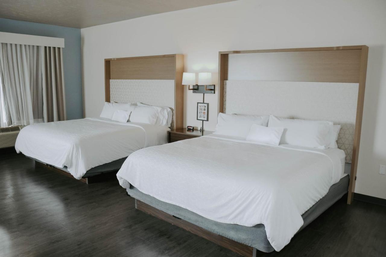 Holiday Inn Omaha Downtown - Waterpark By Ihg Eksteriør billede
