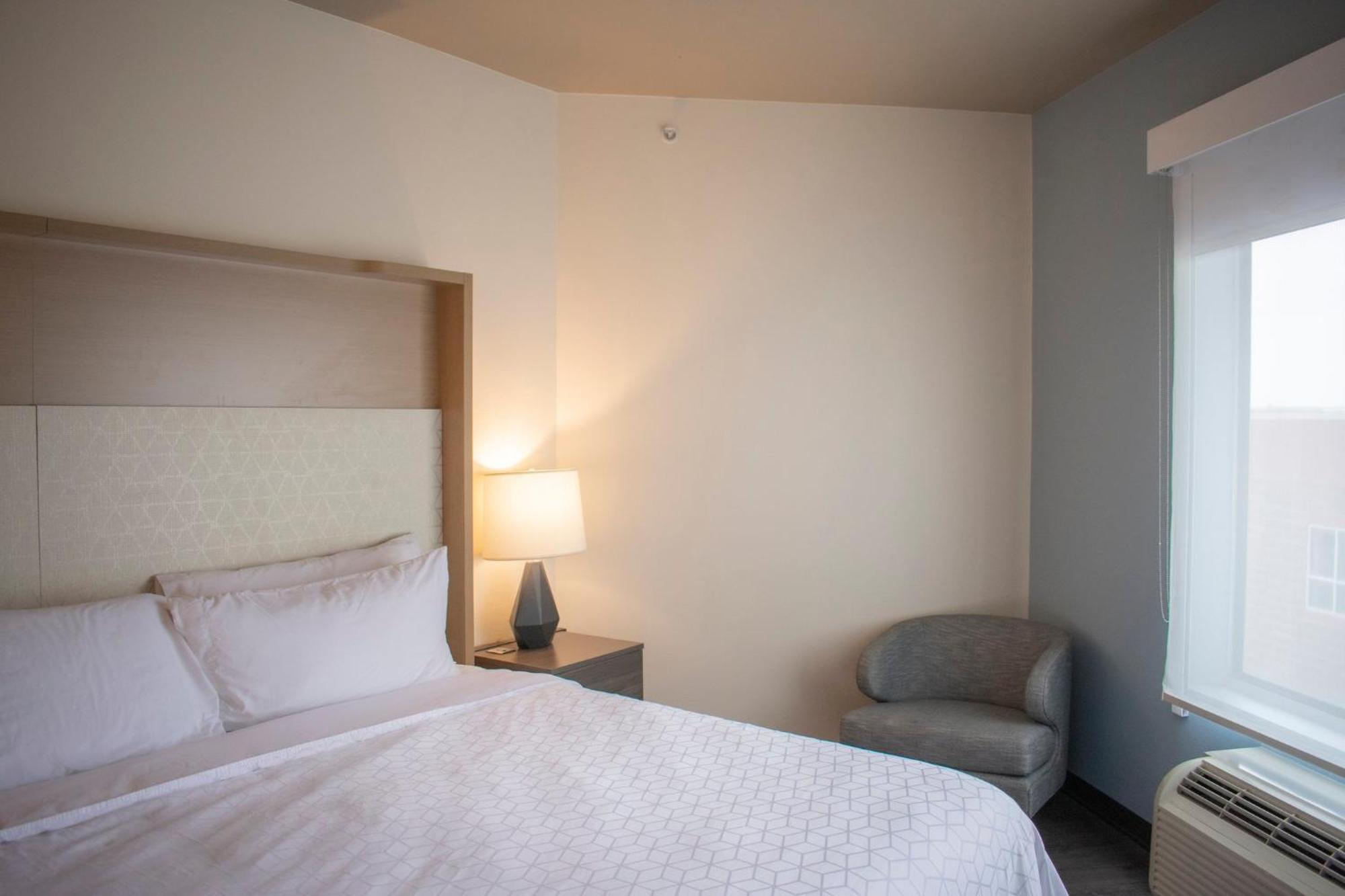 Holiday Inn Omaha Downtown - Waterpark By Ihg Eksteriør billede
