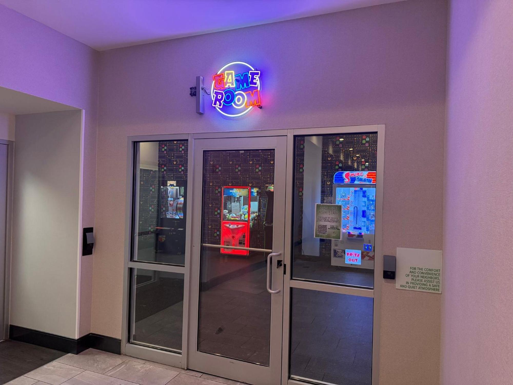 Holiday Inn Omaha Downtown - Waterpark By Ihg Eksteriør billede